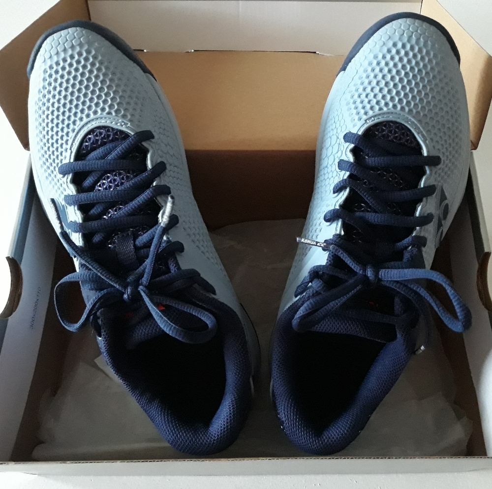 Tennis Shoes